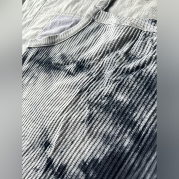 Cute Boho Summer Girlie Tie-Dye Ribbed Women's Crop Top Small - Picture 4 of 6